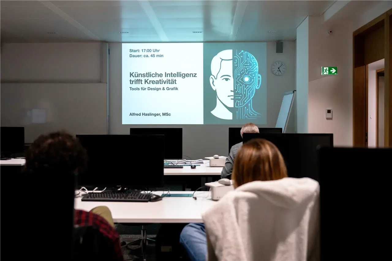 Die Grafik zeigt eine Präsentation zum Thema "Künstliche Intelligenz trifft Kreativität" und ihre Anwendung im Design und Grafikbereich.